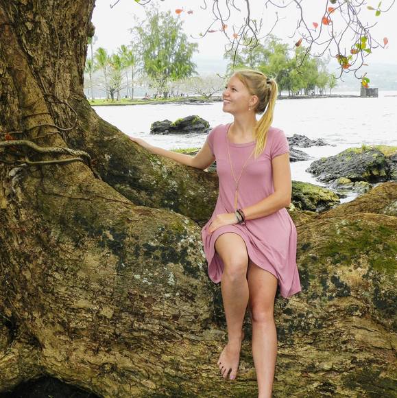 Meet your Posher, Jess - Picture 1 of 1